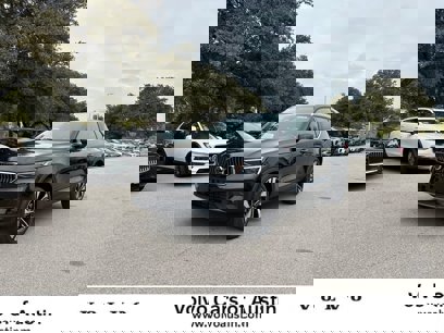 New 2025 Volvo XC40 B5 Ultra w/ Protection Package