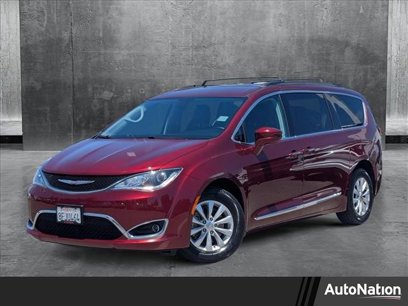 Used 2017 Chrysler Pacifica Touring-L