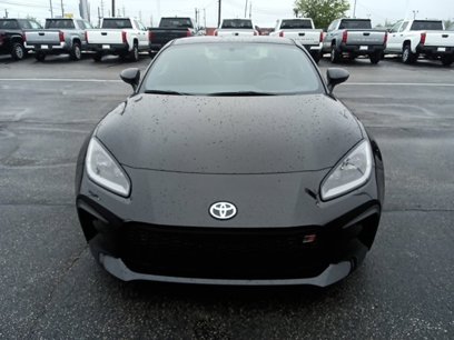 New 2025 Toyota GR86 Premium