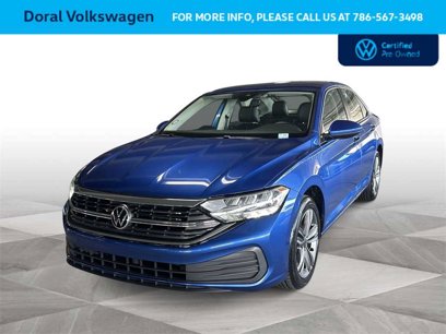 Certified 2022 Volkswagen Jetta SE