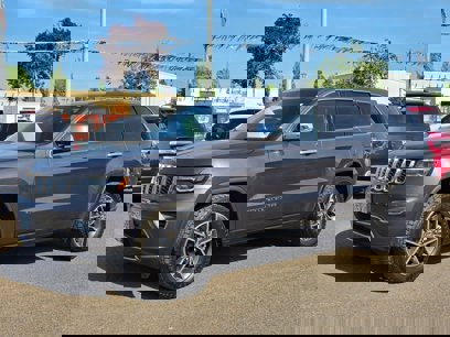 Used 2018 Jeep Grand Cherokee Limited w/ Luxury Group II