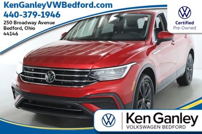Certified 2022 Volkswagen Tiguan SE w/ Panoramic Sunroof Package