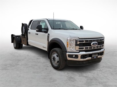 New 2025 Ford F550 4x4 Crew Cab Super Duty w/ XL Chrome Package