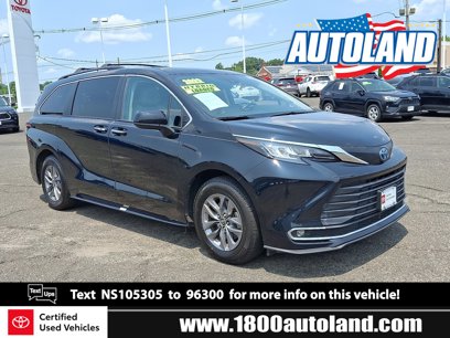 Certified 2022 Toyota Sienna XLE