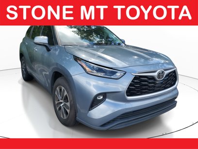 Used 2021 Toyota Highlander XLE