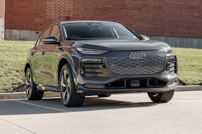 Used 2025 Audi Q6 e-tron Premium Plus