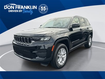 Used 2025 Jeep Grand Cherokee Laredo