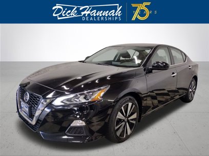Used 2022 Nissan Altima 2.5 SV w/ SV Premium Package
