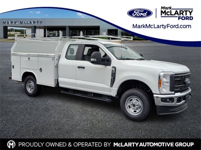 New 2025 Ford F250 XL w/ XL Chrome Package