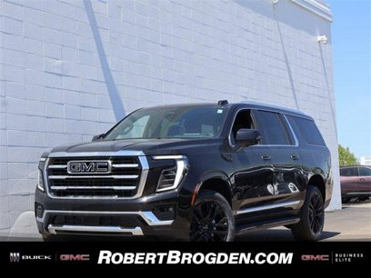 New 2025 GMC Yukon XL Elevation w/ Elevation Premium Package