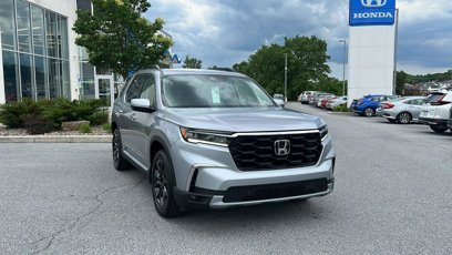 New 2025 Honda Pilot Touring