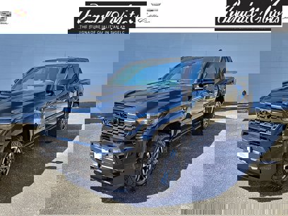 Used 2025 Toyota Tacoma SR