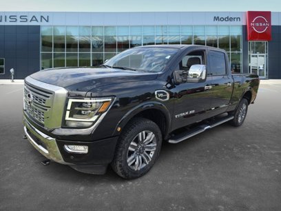Used 2024 Nissan Titan Platinum Reserve w/ Moonroof Package