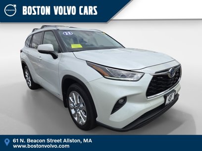 Used 2023 Toyota Highlander Limited