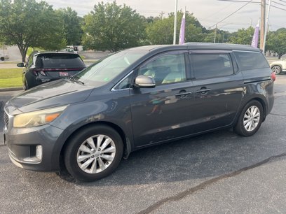Used 2015 Kia Sedona EX