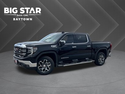 New 2025 GMC Sierra 1500 SLT