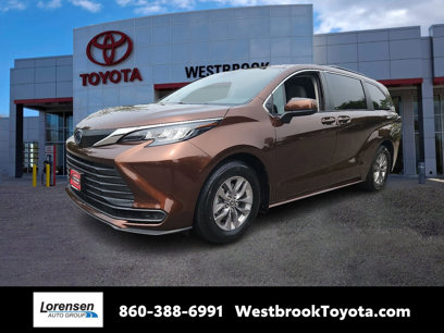 Certified 2022 Toyota Sienna LE