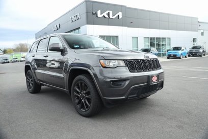 Used 2020 Jeep Grand Cherokee Altitude