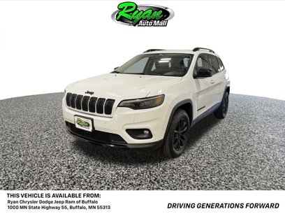 Used 2023 Jeep Cherokee Altitude Lux