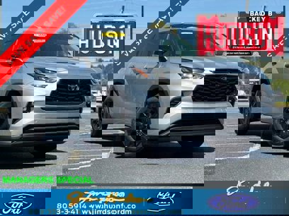 Used 2023 Toyota Highlander XLE