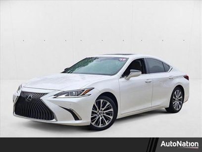 Used 2019 Lexus ES 350 w/ Luxury Package