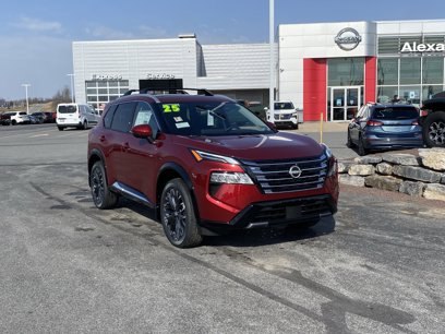 New 2025 Nissan Rogue Platinum w/ Platinum Premium Package