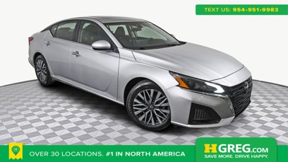 Used 2023 Nissan Altima 2.5 SV