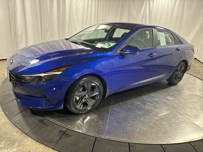 Used 2022 Hyundai Elantra Blue