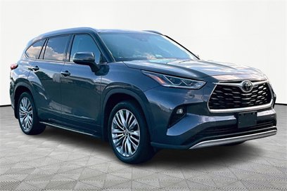 Used 2022 Toyota Highlander Platinum