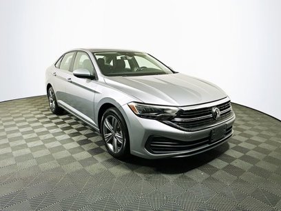 Used 2024 Volkswagen Jetta SE