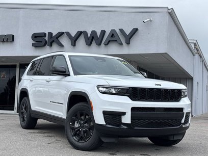 New 2025 Jeep Grand Cherokee L Altitude