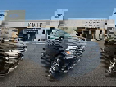 New 2024 Ford Expedition Max XLT