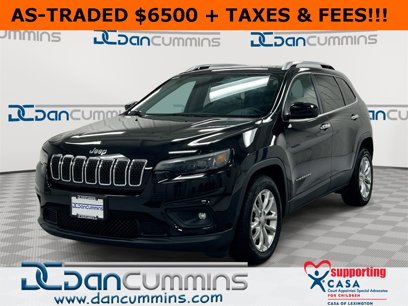 Used 2019 Jeep Cherokee Latitude w/ Popular Appearance Group