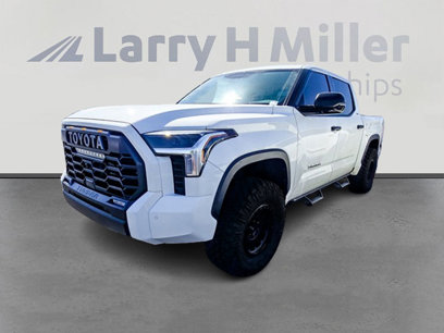 Used 2022 Toyota Tundra SR5 w/ SR5 Convenience Package