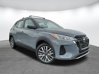 New 2024 Nissan Kicks SV w/ Interior Electronics Package