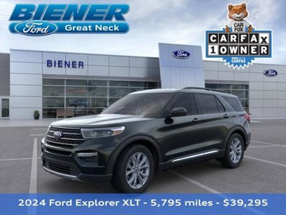 Used 2024 Ford Explorer XLT w/ Equipment Group 202A