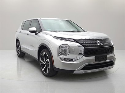 Used 2022 Mitsubishi Outlander SE