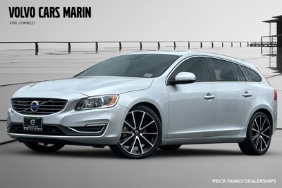 Used 2016 Volvo V60 T5 Platinum w/ 19" Sport Package