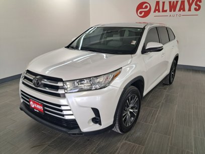 Used 2019 Toyota Highlander LE
