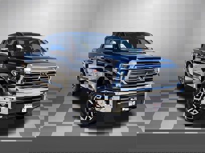 Used 2021 Toyota Tundra Limited w/ Limited Premium Package