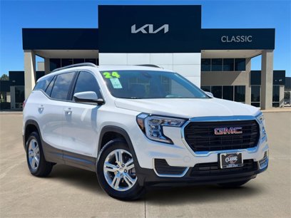 Used 2024 GMC Terrain SLE w/ Driver Convenience Package