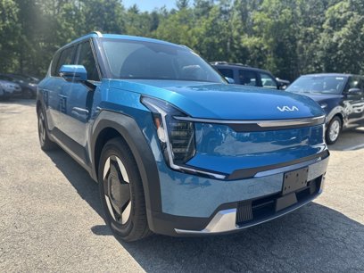 Used 2024 Kia EV9 Wind