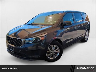 Used 2017 Kia Sedona LX