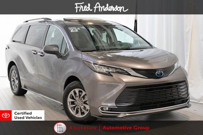 Certified 2023 Toyota Sienna XLE