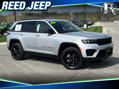 Used 2023 Jeep Grand Cherokee Altitude