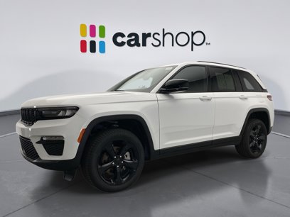 Used 2024 Jeep Grand Cherokee Limited w/ Black Appearance Package