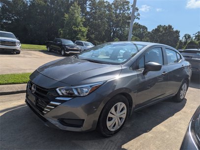 Used 2024 Nissan Versa S w/ Trunk Package
