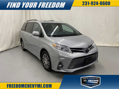 Used 2020 Toyota Sienna XLE