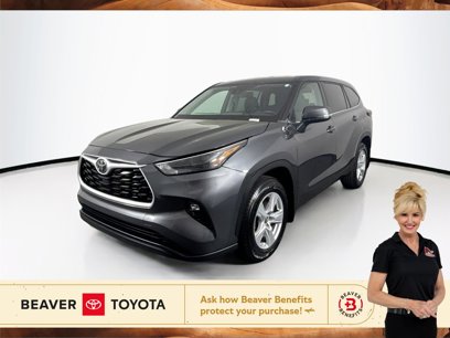 Certified 2022 Toyota Highlander LE
