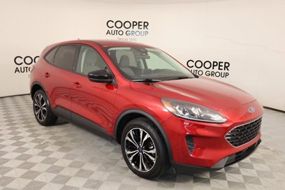 Used 2022 Ford Escape SE w/ SE Sport Appearance Package